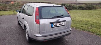 Prodám Ford Focus 1.6TDCI 80Kw r.v.2005 - 8