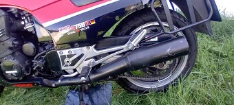 Kawasaki gpz 750 R TOP GUN - 8