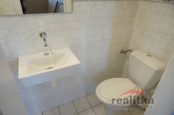 Pronájem velkého bytu 100m2, 3+kk v RD, Opava, ul. Slovenská - 8