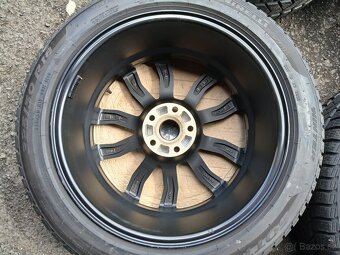 Prodám sadu ALU kol Alutec 225/50R18 zimní - 8