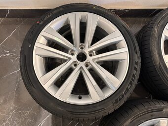 original alu kola vw sharan r18 letní 7N0601025F - 8