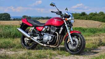 SUZUKI GSX 1200 - 8