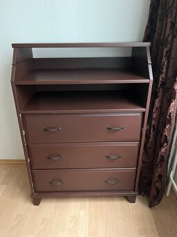 Dětská postýlka 120x60 + matrace a komoda - 8