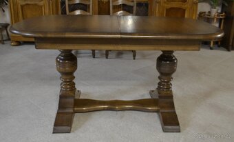 Dubový, rozkládací, rustik. jídelní set a 3 židle+ křesílko. - 8