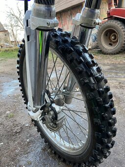 Yamaha YZ125 - 8