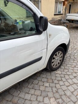 Renault Kangoo 2010 - 8