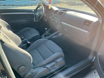 Volkswagen Golf 1.9 TDI - 8