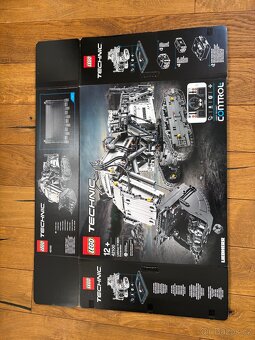 LEGO 42100 Bagr Liebherr R 9800 - 8