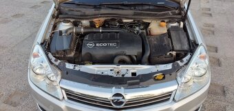 Opel Astra caravan 1,3CDTI 2008 1.majitel TOP STAV - 8