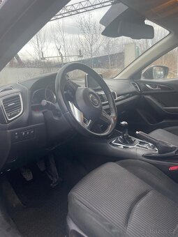 Mazda 3 1.5 SkyActiv - 8