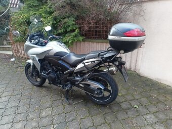 Honda cbf 1000 - 8