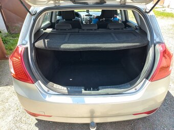 KIA CEED - 8