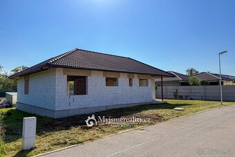 Prodej rozestavěného rodinného domu, 122 m2 - Litobratřice - 8