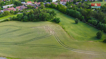 Prodej pole, 8704 m², Ledce - 8
