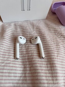 Prodej Apple AirPods generace 1 - 8