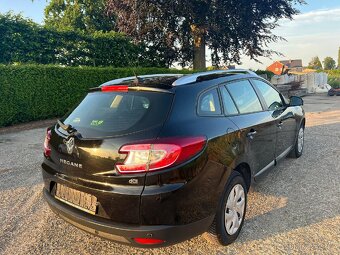 Renault Megane 1,5 DCI 81 kw - 8