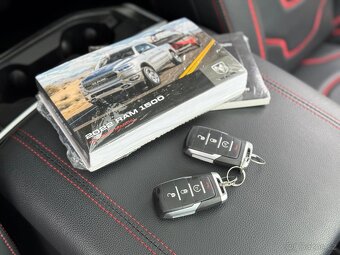 DODGE RAM 1500 5,7 HEMI BLACK WIDOW odpočet DPH - 8