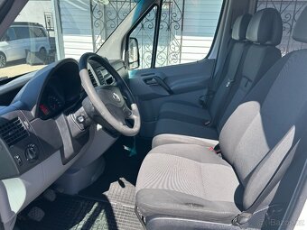 VW Crafter 2.0 TDI 100 kw 6 Míst 2015 L4H2 - 8