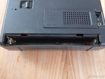 Retro rádio Sokol - 8