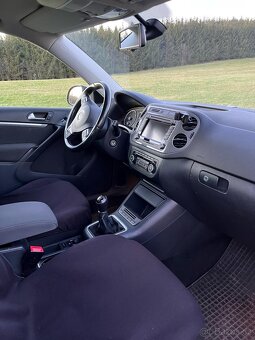Volkswagen Tiguan 2.0 - 8