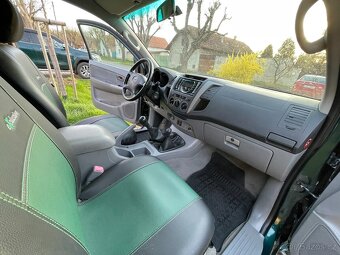 Toyota Hilux 2.5 D-4D 4x4 (2008) - odpočet DPH - 8