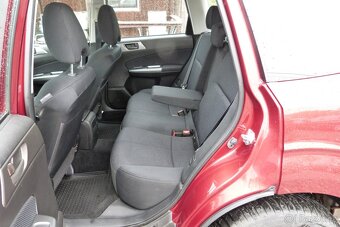Subaru Forester 2.0i 4x4 - 8