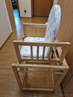 Dětská dřevěná kombinovaná jídelní židlička STRAKOŠ - 8
