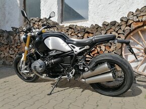 BMW R nineT - 8