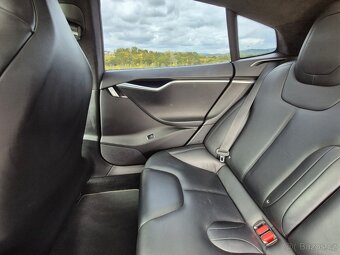 Tesla Model S 100D - 8