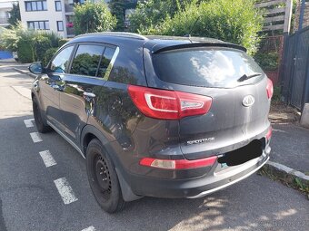 Kia Sportage 2.0 CRDi, 100 kW, 4x4, 2010 - 8