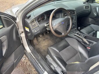 Volvo S60 2.4D 96kW - 8