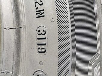 ZIMNI PNEU Barum 205/60/16  7mm  2019r 4KS - 8