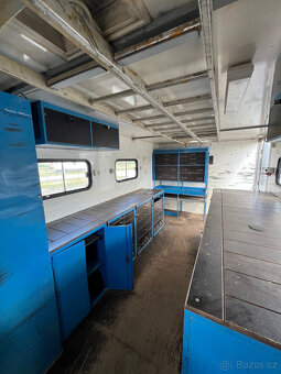 Pojízdná dílna s elektrocentrálou MERCEDES - BENZ ATEGO 818 - 8