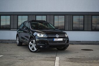 Volkswagen Touareg II 3.0 V6 TDI 240k R-Line - Aj na splátky - 8