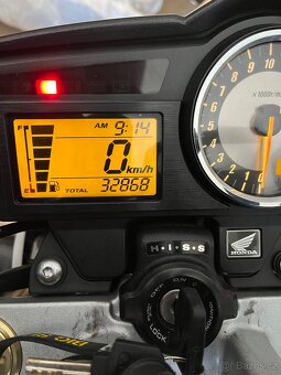 Honda Hornet - 8