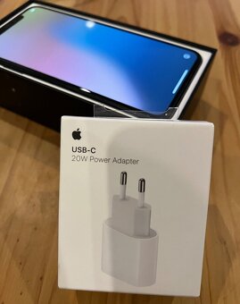 Iphone 11 Pro Max 64GB - 8