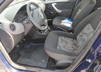 Dacia Sandero 1,2 Arctica benzín manuál 55 kw - 8