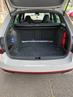 Škoda Octavie 3 Rs 2.0D 135kw facelift - 8