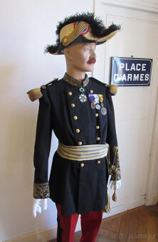 LOT UNIFORME BICORNE GRANDE TENUE Mle 1872 GENERÁLNÍ DŮSTOJN - 8