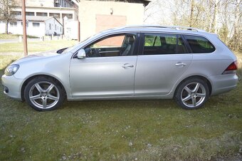 VW Golf 6 combi 2,0 103 kw Panorama Kůže Highline - 8