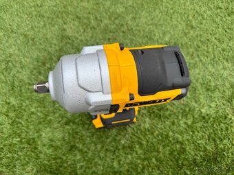 Dewalt DCF961 rázový utahovák 18V momentem až 2373 Nm TOP - 8