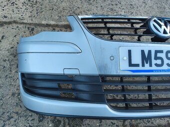 VW Touran facelift - přední náraznik , kapota - 8