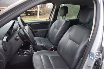 Dacia Duster 1,6i 4x4 PO SERVISU,PO STK - 8