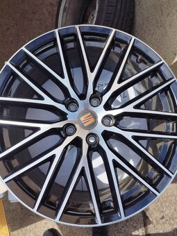 Leon Cupra R19 ET50 performance - 8