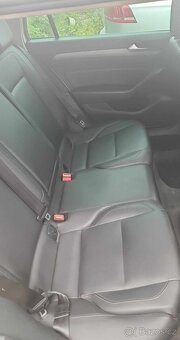 Passat b8 dsg 2.0 tdi 110kw 12/2015 - 8