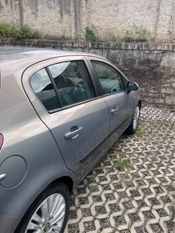 Prodam auto Opel Corsa 1.4 - 8