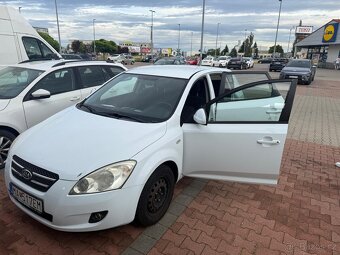Predam kia ceed 1.4 benzin - 8
