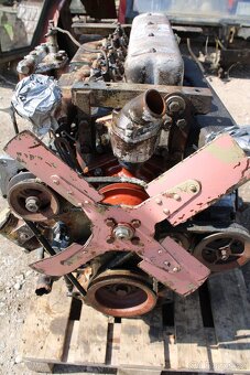 Zetor 8111 8145 motor kompletní na opravu nebo díly - 8