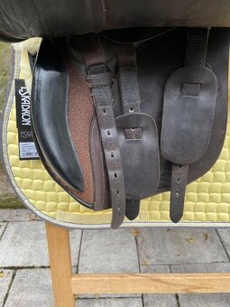 UNIVERZALNI SEDLO KENT MASTERS S VYMENYMI KOMO. POSEDLI 16,5 - 8