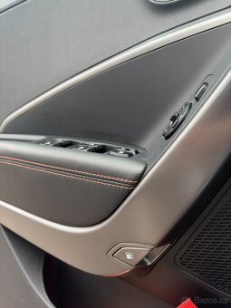 Hyundai Santa Fe - 8